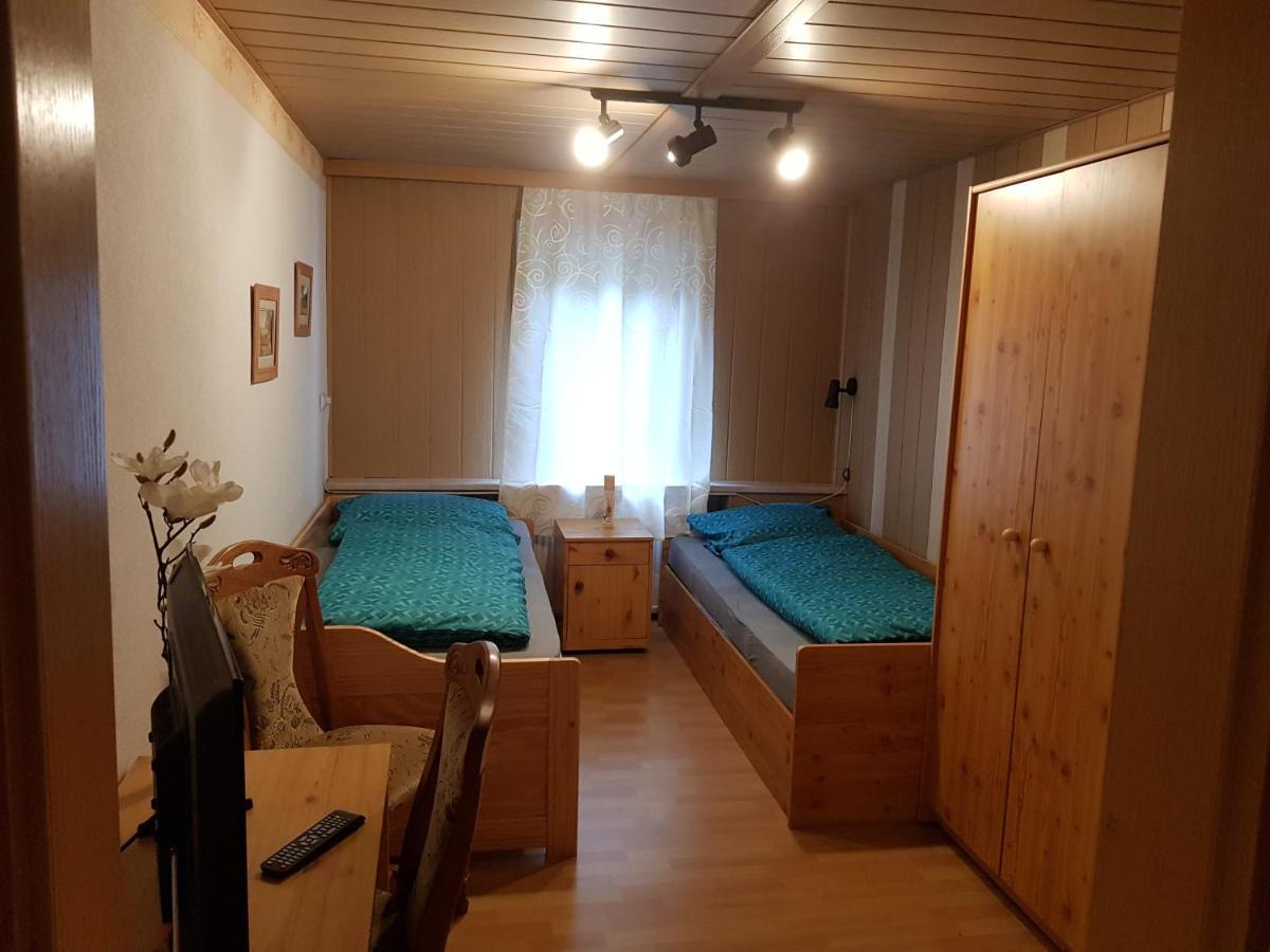 Le Delizie Siciliane Hotel Oelsnitz  Buitenkant foto